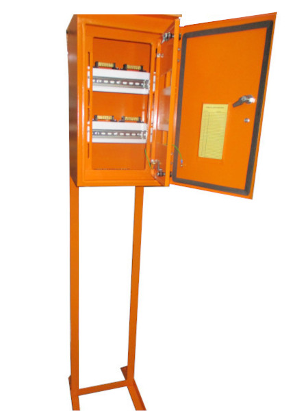 Single door stand mounted DB