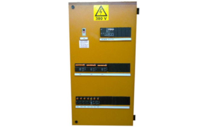 Single door surface mounted DB
